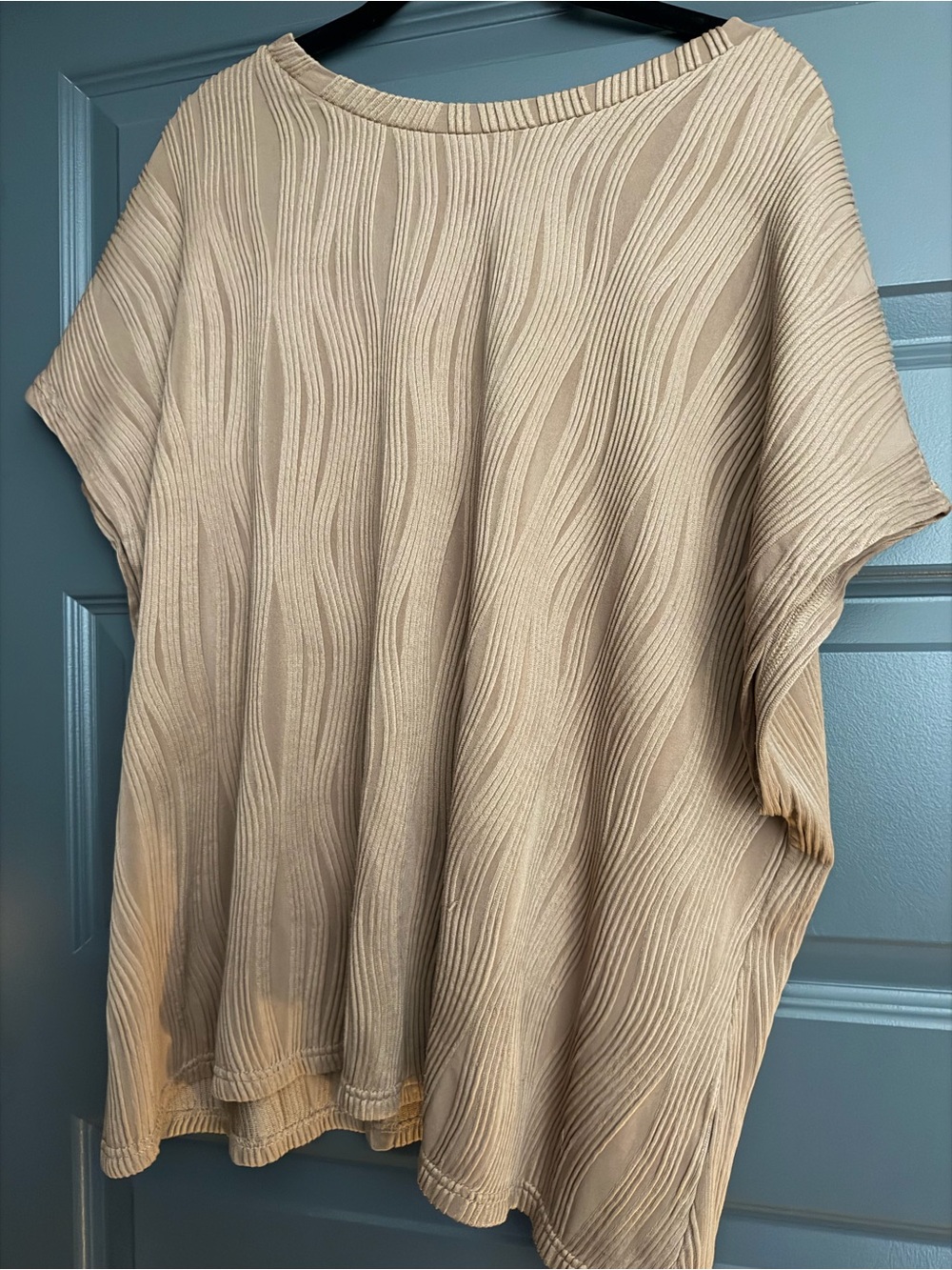 Light Cream Textured Scoop-Neck Women's Sweater